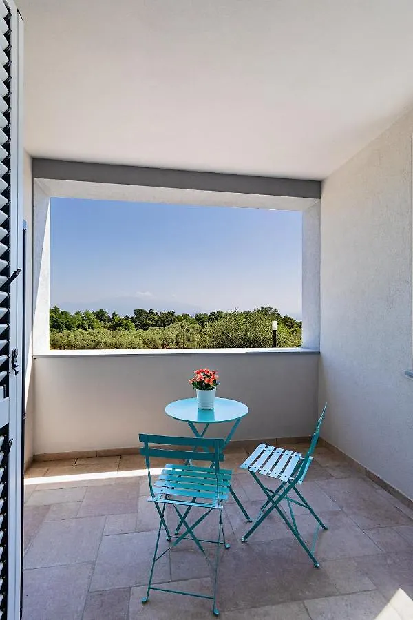 Castelletto Apartments With Pool By Wonderful Italy Polpenazze del Garda Italy