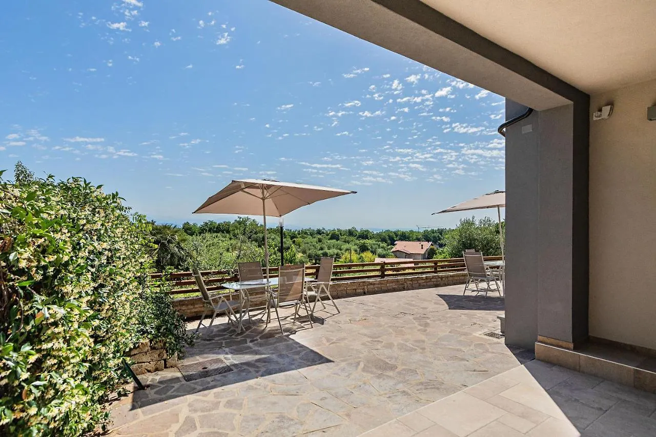 Castelletto Apartments With Pool By Wonderful Italy Polpenazze del Garda Italy